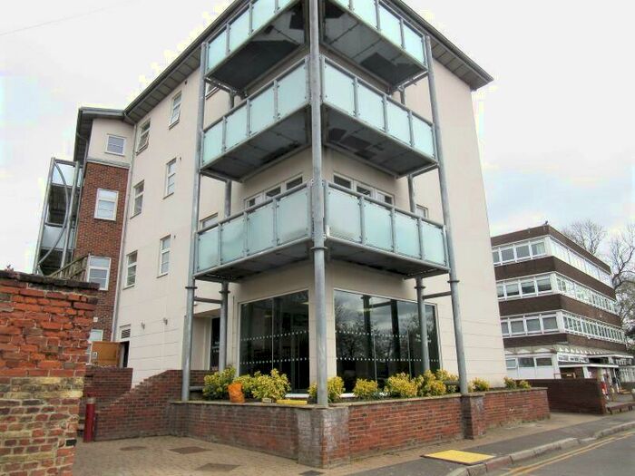 2 Bedroom Flat To Rent In Austin Street, King's Lynn, PE30