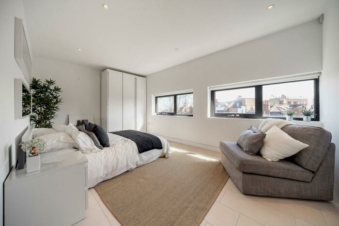 1 Bedroom Flat To Rent In Oval Road, Primrose Hill, NW1