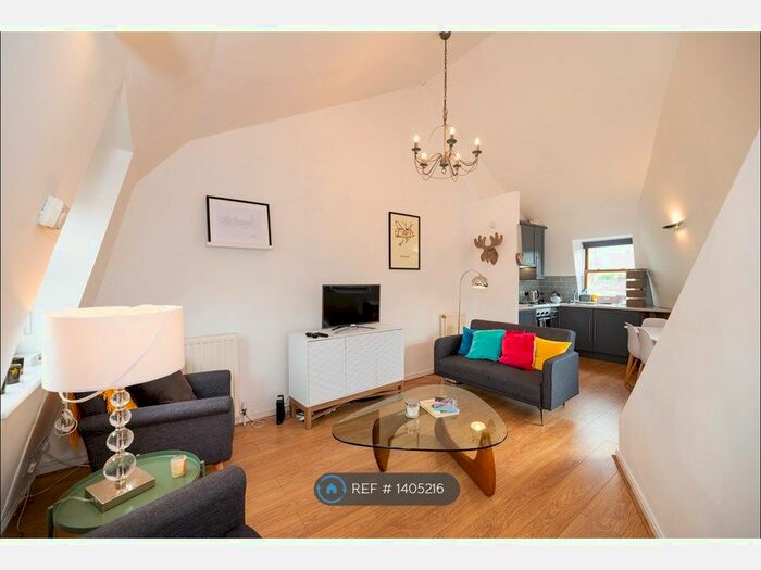 2 Bedroom Flat To Rent In Swindon Street, London, WC1X