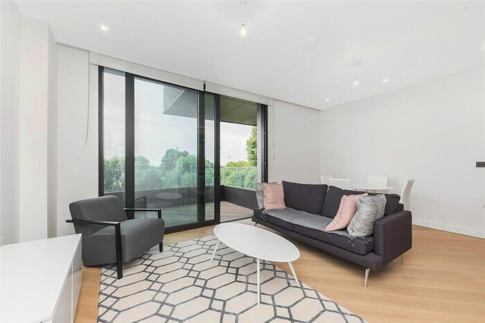 1 Bedroom Flat To Rent In Wood Crescent, Television Centre, White City, London, W12