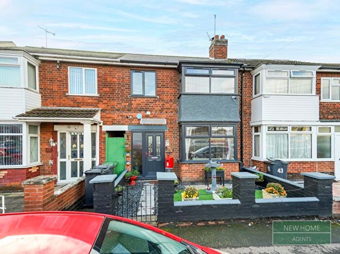 3 Bedroom Terraced House For Sale In St. Ives Road, Leicester, LE4