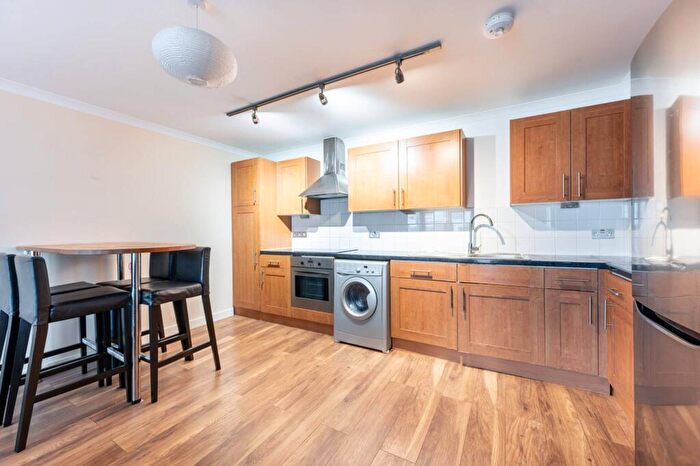 2 Bedroom Flat To Rent In Northwick Road, Alperton, Wembley, HA0