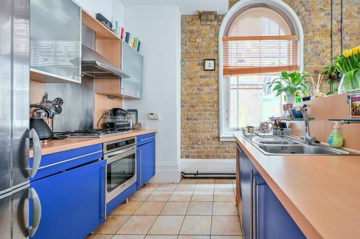 2 Bedroom Flat To Rent In Building, Chatham Close, Woolwich, London, SE18