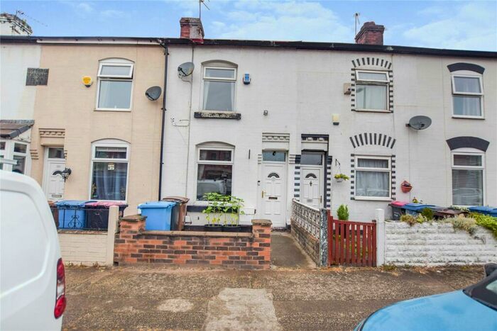 2 Bedroom Terraced House To Rent In Lansdowne Road, Monton, M30