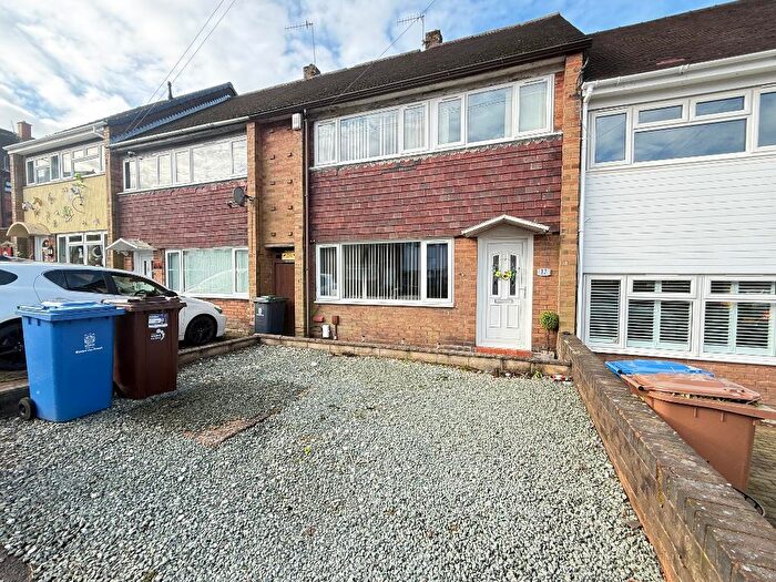 3 Bedroom Town House For Sale In Dilke Street, Hanley, Stoke On Trent, ST1