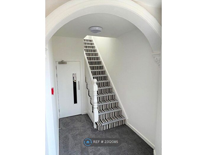 1 Bedroom Flat To Rent In Bath Street, Ilkeston, DE7