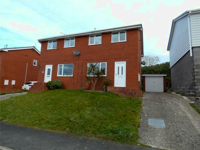 3 Bedroom Semi-Detached House To Rent In Gwel Yr Wyddfa, Menai Bridge, Gwynedd, LL59