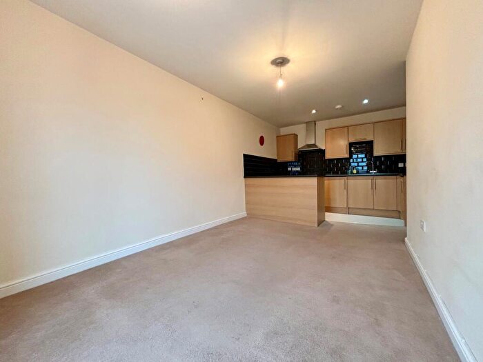 1 Bedroom Flat To Rent In Bath Road, Cheltenham, GL53