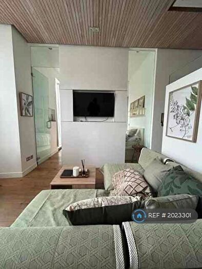 1 Bedroom Flat To Rent In The Avenue, London, NW6