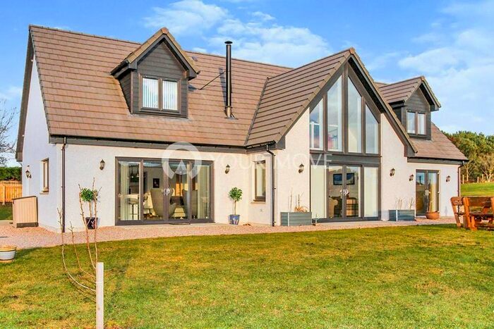 5 Bedroom Detached House For Sale In Roseisle, Elgin IV30