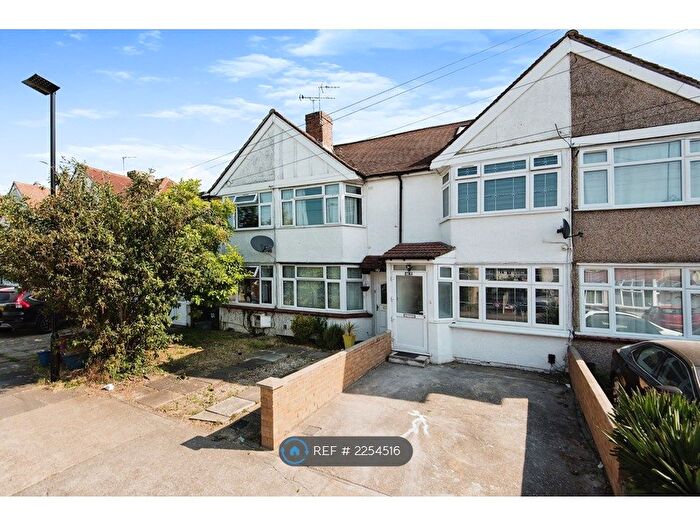 2 Bedroom Terraced House To Rent In Hanover Avenue, Feltham, TW13