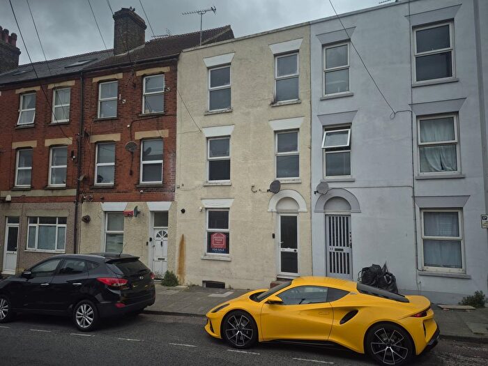 3 Bedroom Terraced House For Sale In , Victoria Road, Margate, Kent, CT9