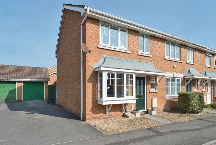 3 Bedroom End Of Terrace House For Sale In Wyvern Close, Weston-super-Mare, BS23