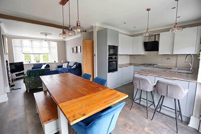 3 Bedroom Semi-detached House For Sale In Bury New Road, Whitefield, M45