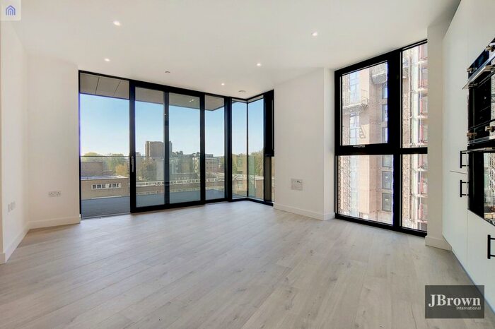 1 Bedroom Flat To Rent In Coster Avenue, Woodberry Grove, London, N4