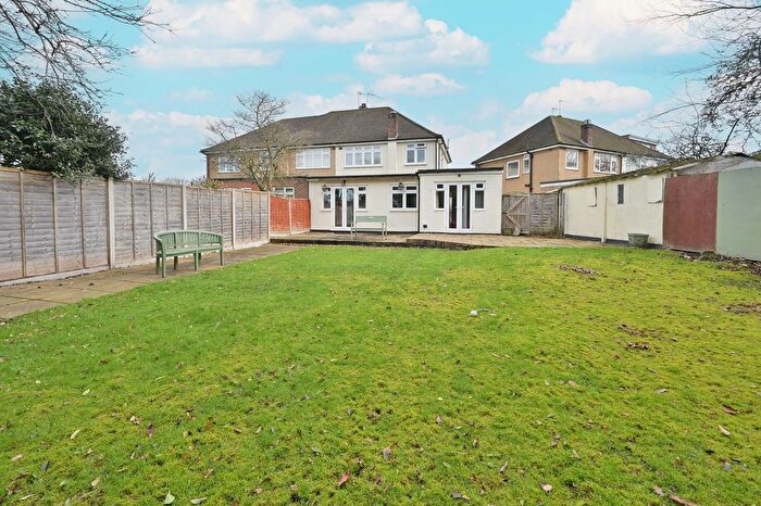 3 Bedroom Semi Detached House For Sale In Pickets Close, Bushey Heath, WD23