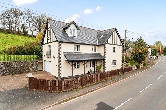 4 Bedroom Detached House For Sale In Defynnog, Brecon, Powys, LD3
