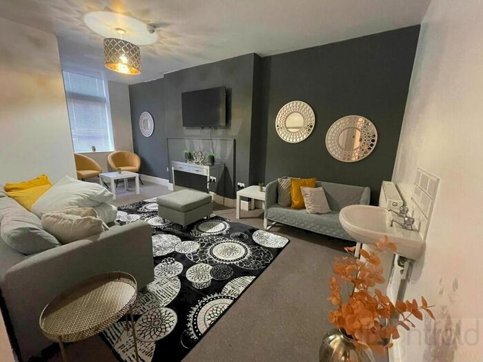 1 Bedroom House Of Multiple Occupation To Rent In West Street, Brighton, BN1