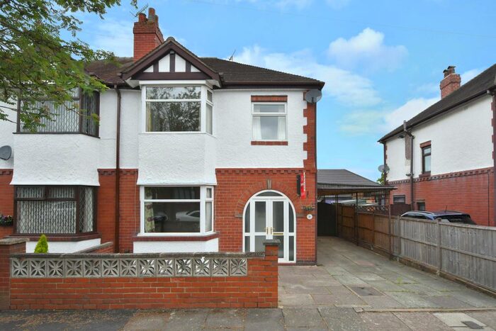 3 Bedroom Semi-Detached House To Rent In Trafalgar Road, Hartshill, Stoke-On-Trent, ST4
