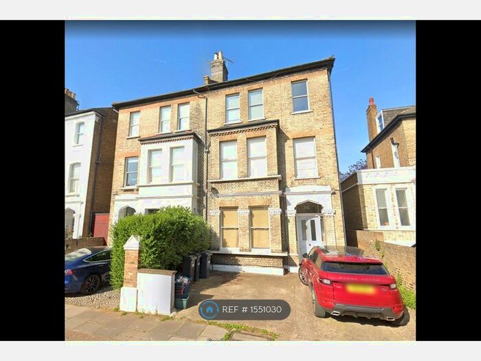 2 Bedroom Flat To Rent In Marlborough Road, London, W4