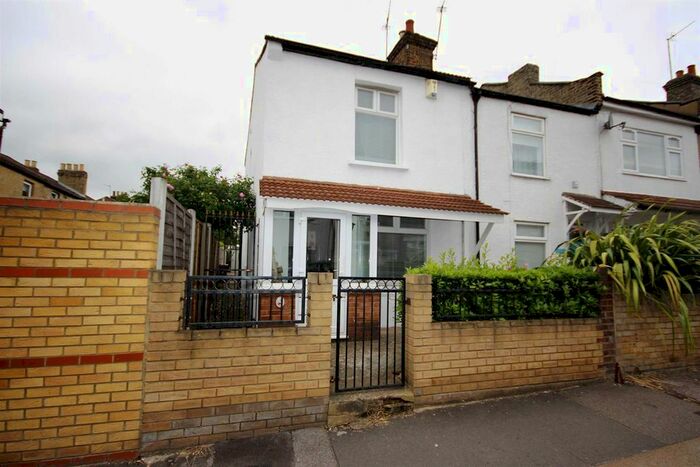 2 Bedroom End Of Terrace House To Rent In Milton Road, London, E17