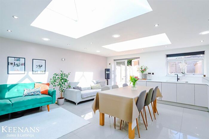 3 Bedroom Semi-Detached House To Rent In Rhodes Avenue, Blackburn, BB1