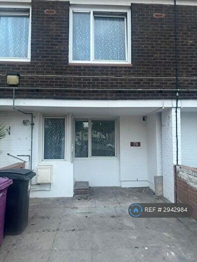 4 Bedroom Maisonette To Rent In Pulteney Close, London, E3