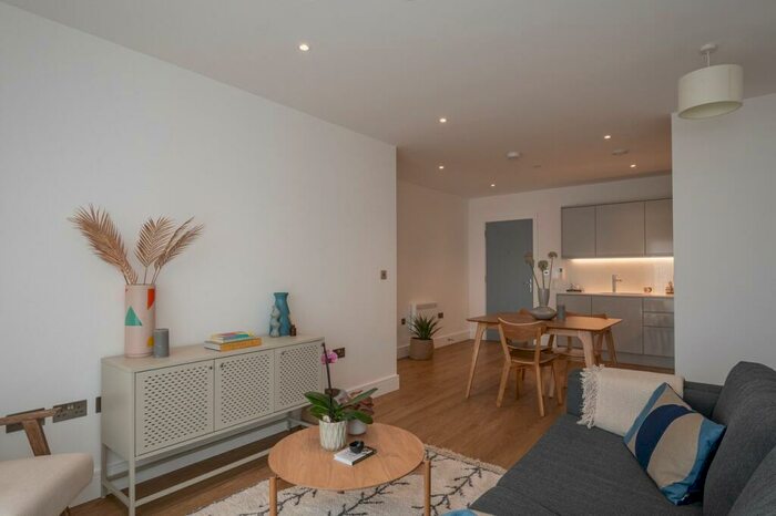 1 Bedroom Apartment To Rent In Hooper Street, Birmingham, B18