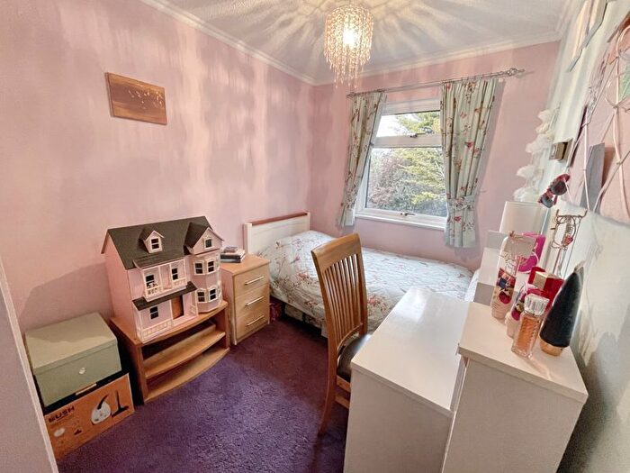 3 Bedroom Terraced House For Sale In Walkham Close, High Wycombe, HP13