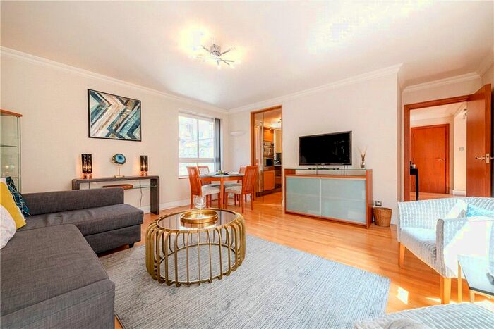 1 Bedroom Flat To Rent In Clarges Mews, Mayfair, W1J