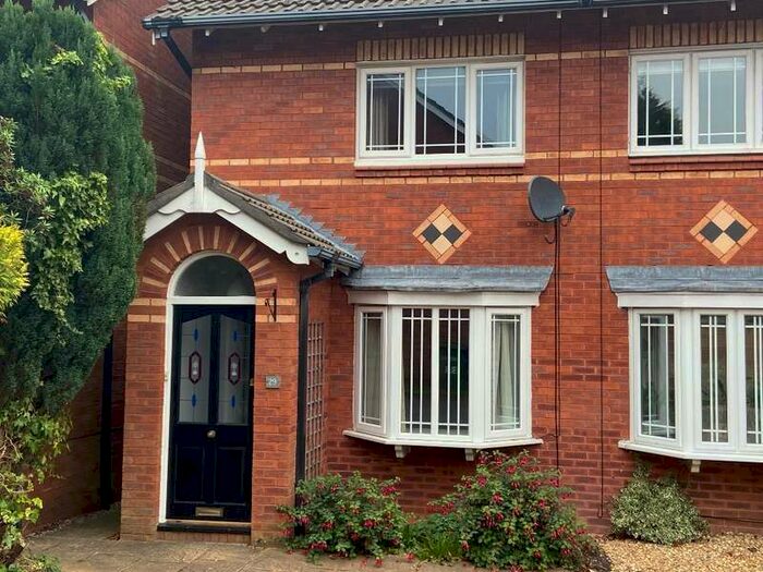 2 Bedroom Property To Rent In Eldon Road Macclesfield, SK10