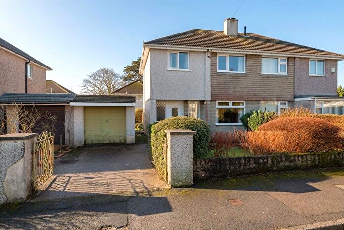 3 Bedroom Semi Detached House For Sale In Birkbeck Close, Plymouth, Devon, PL7
