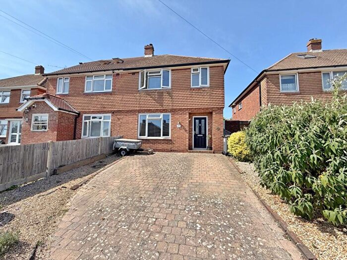3 Bedroom Semi-Detached House For Sale In Fortunes Way, West Bedhampton, PO9