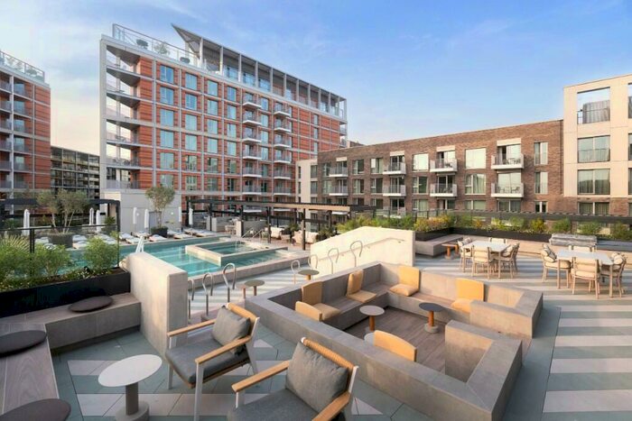 Studio To Rent In Nine Elms Lane, London, SW11