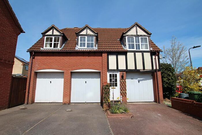 1 Bedroom Flat To Rent In Lapwing Close - Bradley Stoke, BS32