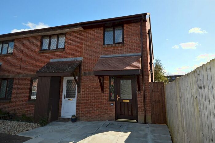 1 Bedroom Semi-Detached House To Rent In Drum Mead, Petersfield, GU32