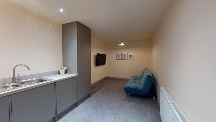 4 Bedroom House To Rent In Harvey House, Lincoln, LN1