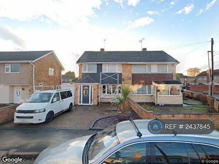 3 Bedroom Semi-Detached House To Rent In Lincoln Drive, Leicester, LE18