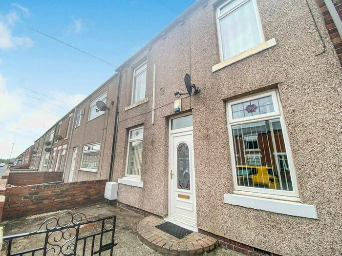 2 Bedroom Flat To Rent In Jubilee Terrace, Bedlington, NE22