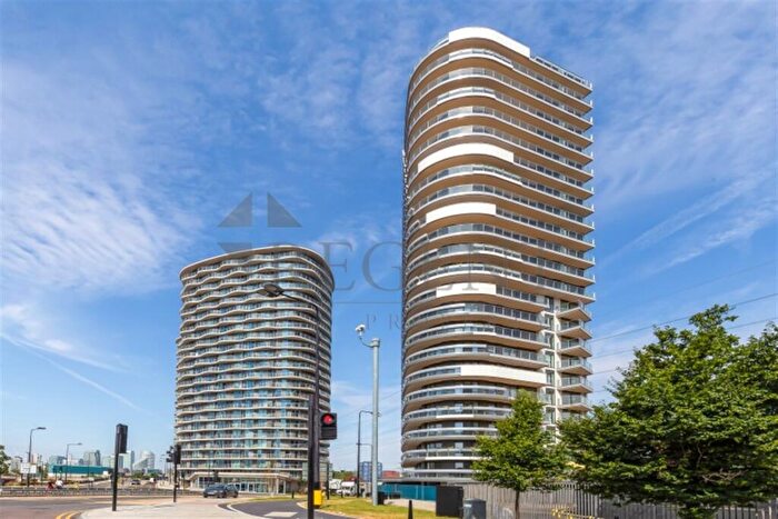1 Bedroom Apartment For Sale In Gateway Tower, Western Gateway, E16