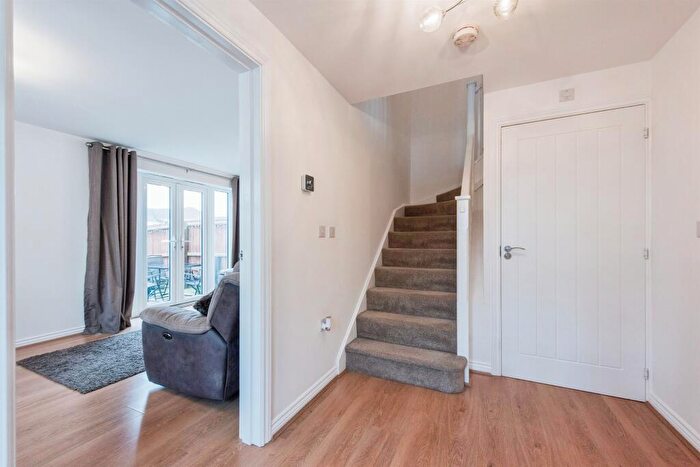 3 Bedroom End Of Terrace House For Sale In Binyon Close, Stowmarket, IP14