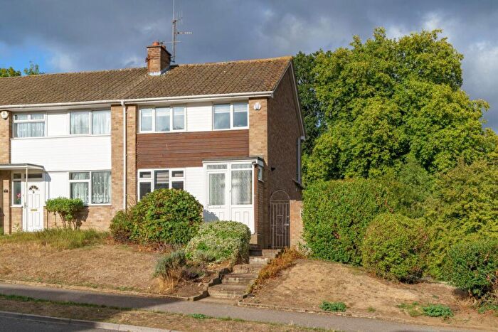4 Bedroom House To Rent In Tenterden Drive, Canterbury, CT2