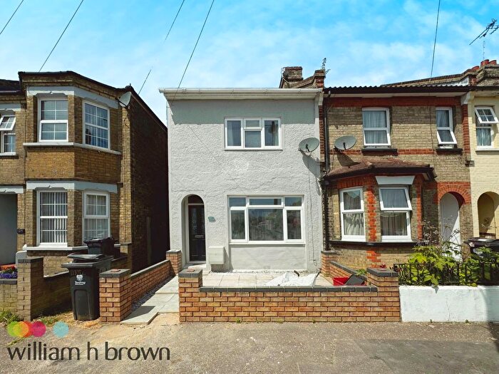 4 Bedroom Property To Rent In Dudley Road, Clacton-On-Sea, CO15