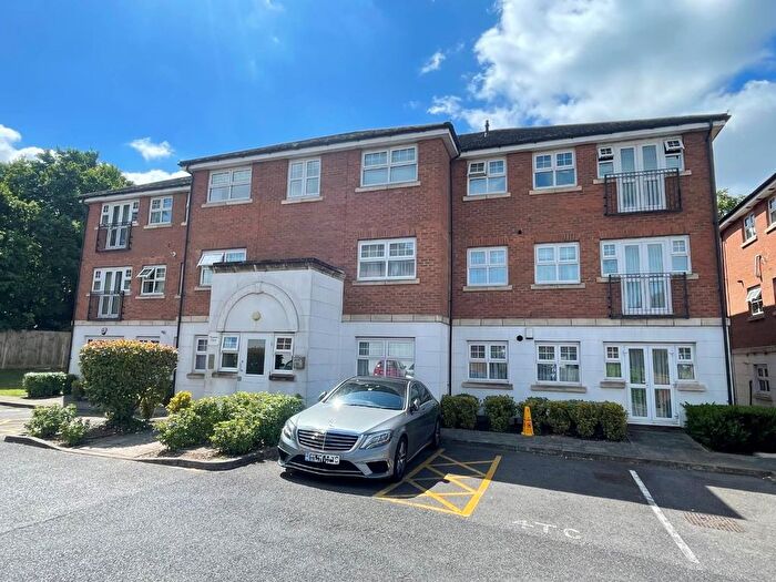 2 Bedroom Flat To Rent In Bressay Drive, Mill Hill, NW7