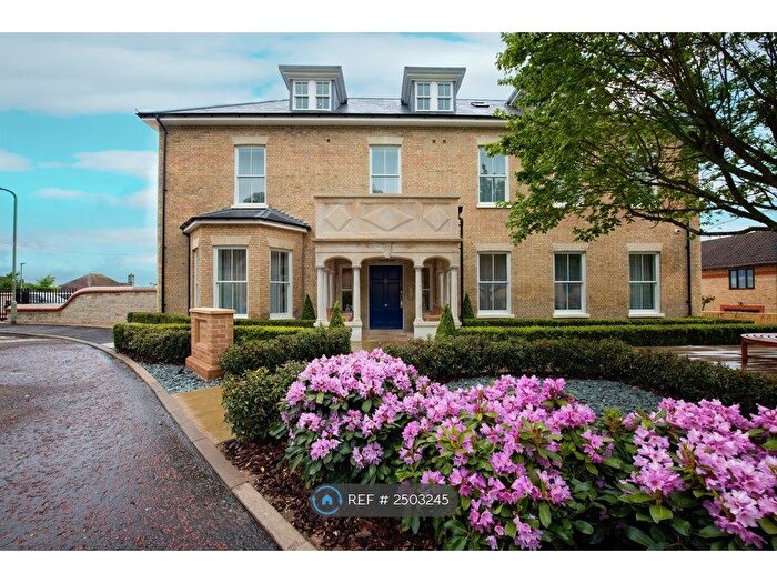 2 Bedroom Flat To Rent In Beechwood House, Headington, Oxford, OX3