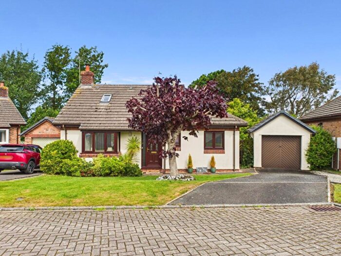 3 Bedroom Bungalow For Sale In Cricket Park, Marhamchurch, Bude, EX23