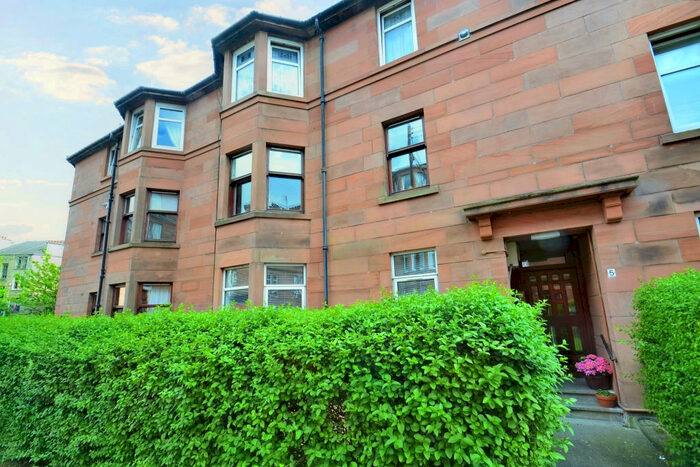 2 Bedroom Flat To Rent In Morley Street, Battlefield, G42