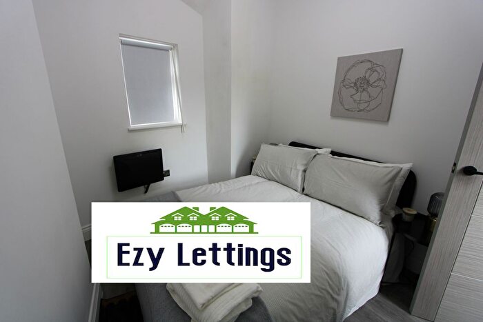1 Bedroom Flat To Rent In Nightingale Lane, London, SW12