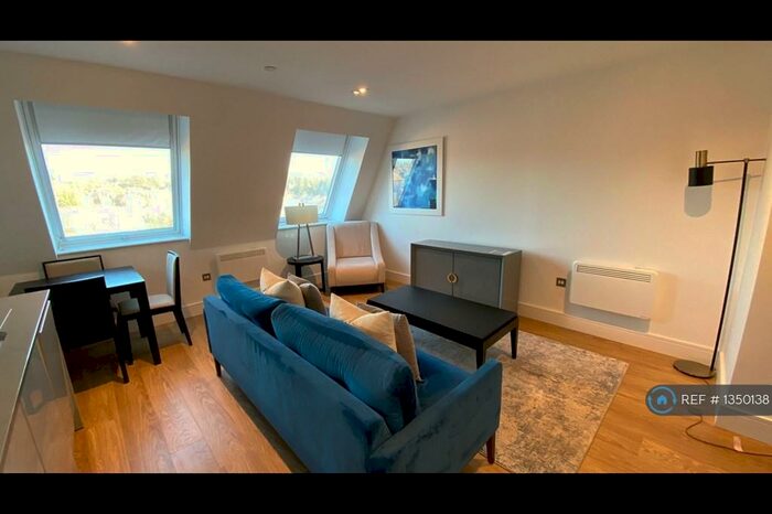 1 Bedroom Flat To Rent In Fairfield Road, Brentwood, CM14