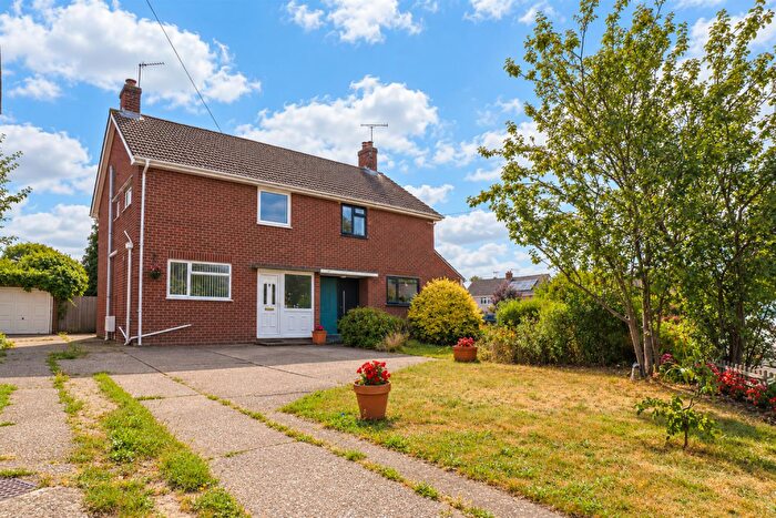 3 Bedroom Semi Detached House To Rent In Heath Road, Wivenhoe, CO7